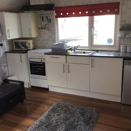Chalet 93 Villa Абъристуит Екстериор снимка